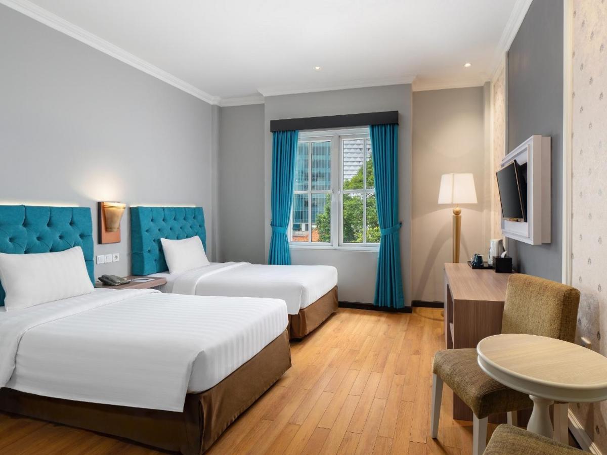 Luminor Hotel Palembang By Wh Free Massage 10 Minutes Exterior photo